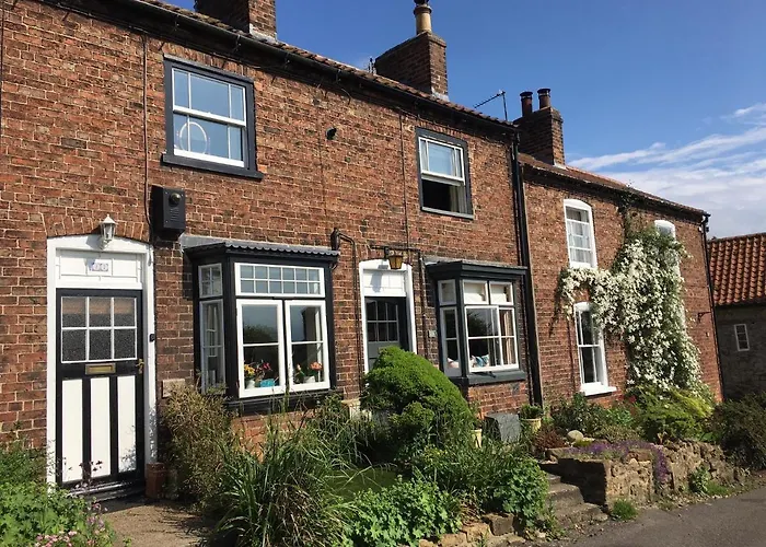 Cosy Lincs Wolds Cottage In Picturesque Tealby